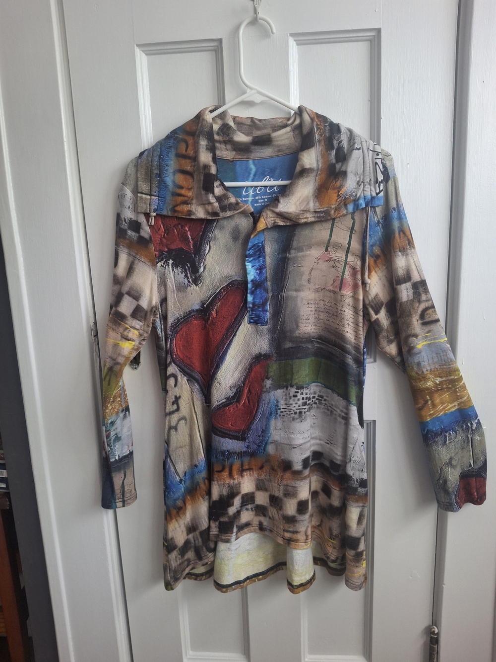 You+ Colorful Heart Print Long Sleeve Women's Top - Multi